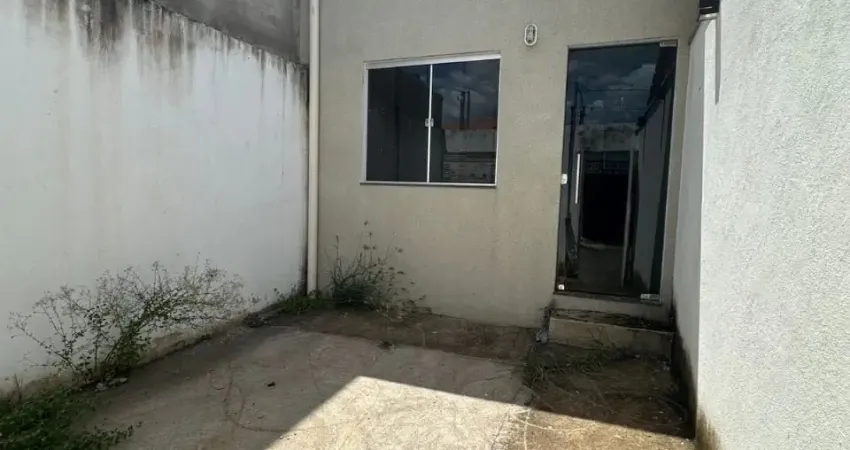 Casa à venda no Bairro Cidade Jardim, Governador Valadares – MG