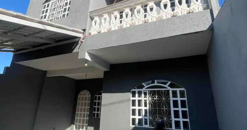 Casa Duplex à venda no Bairro Jardim Pérola, Governador Valadares - MG