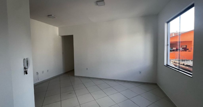 Apartamento à venda no Bairro São Pedro, Governador Valadares – MG