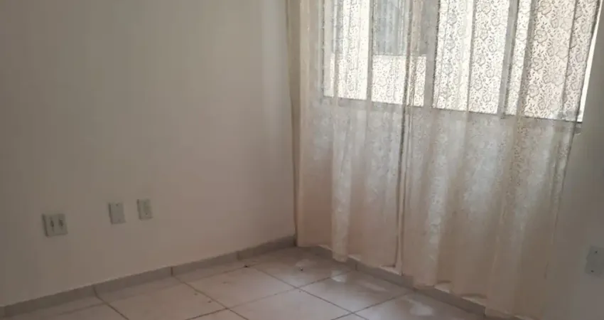 Apartamento Térreo no Bairro Santos Dumont 2, Governados Valadares – MG