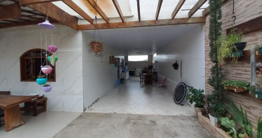 Casa à venda no Bairro Jardim Ipê, Governador Valadares – MG