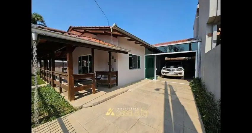 Casa com 5 quartos à venda no Capri, São Francisco do Sul 