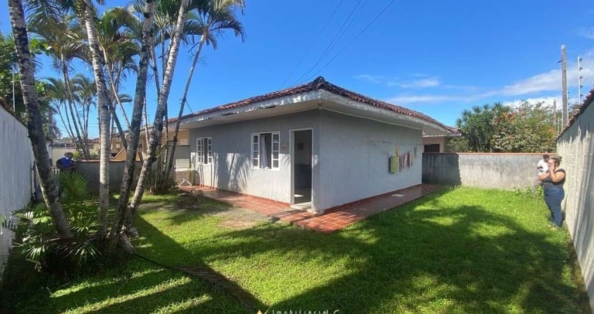 Casa em condominio com quintal privativo