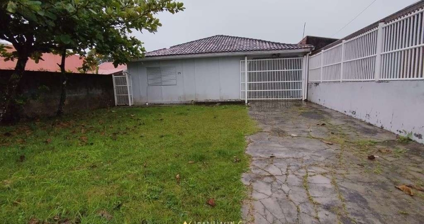 Casa com Suíte em Monções