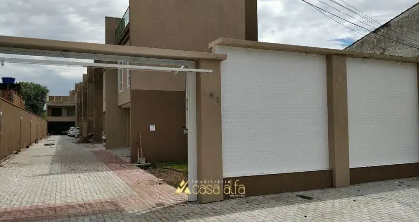 Sobrados no Bairro Oceania em Paranagua