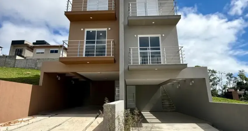 Sobrado novo com área gourmet no km 37 da raposo tavares em condomínio fechado - cotia/sp