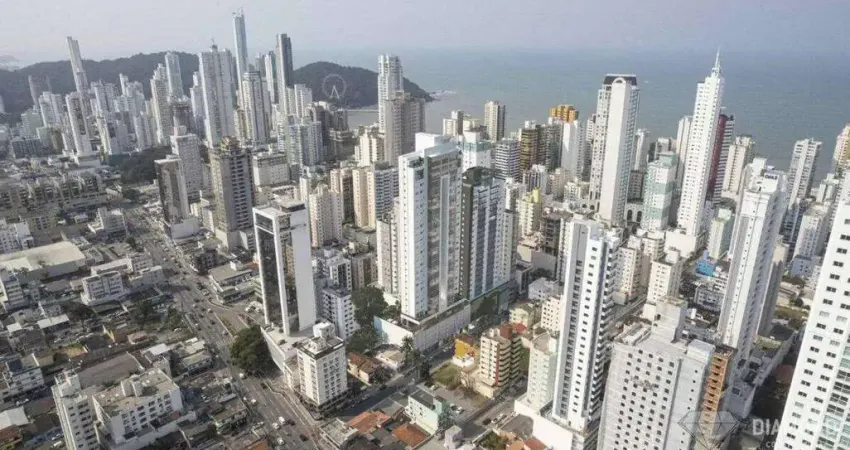 Apartamento 4 dormitórios em balneário camboriú para | Centro, Balneário Camboriú, Santa Catarina