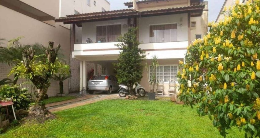 Casa à venda em camboriú - areias, com churrasqueira e sacada para | Areias, Camboriú, Santa Catarina