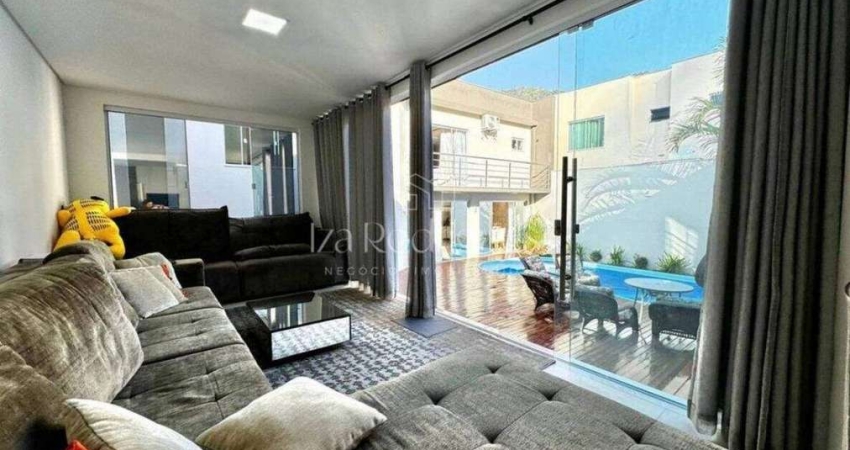 Casa com 4 quartos em itajaí-sc para | Ressacada, Itajaí, Santa Catarina