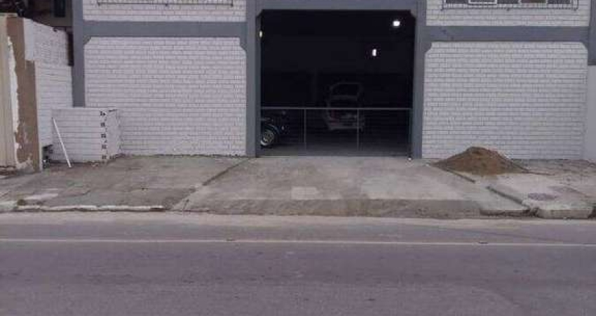 Galpão com mezanino em uma das principais ruas do bairro municípios com acesso fácil a camboriú e para | Municípios, Balneário Camboriú, Santa Catarina