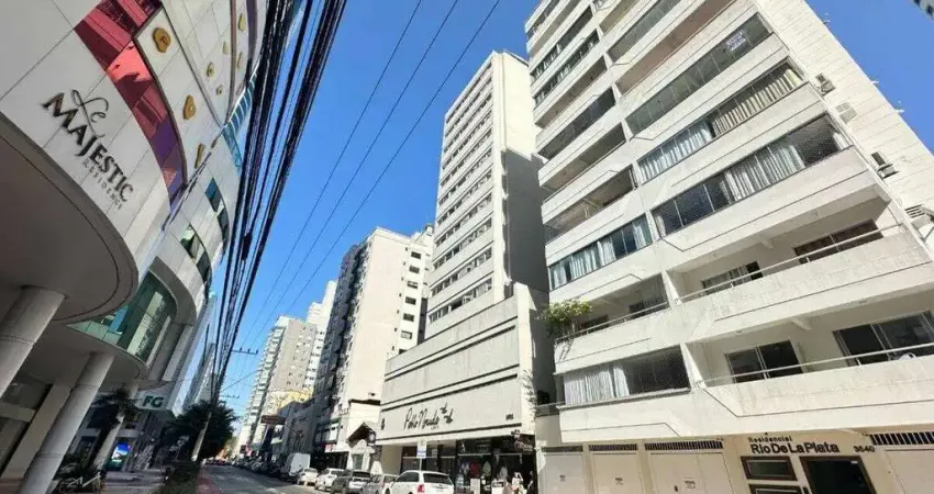 Apartamento de 2 dormitórios de frente para av. brasil em bal. camboriu para | Centro, Balneário Camboriú, Santa Catarina
