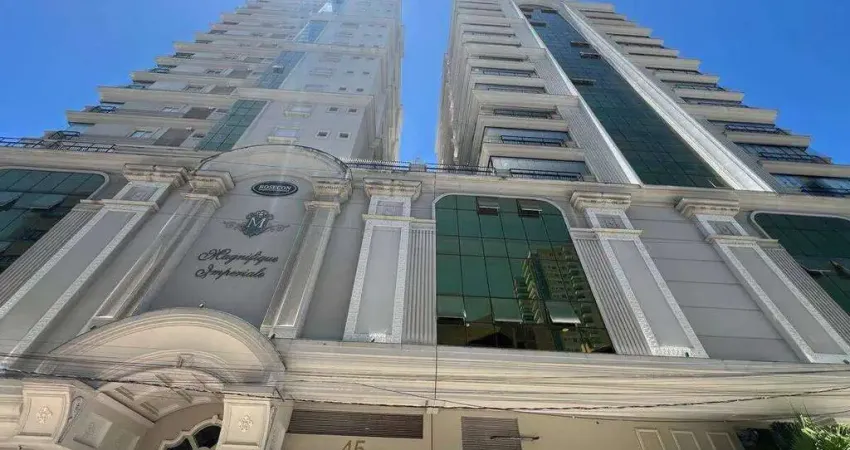 Apartamento com 4 quartos à venda na Rua 1208, Meia Praia, Itapema