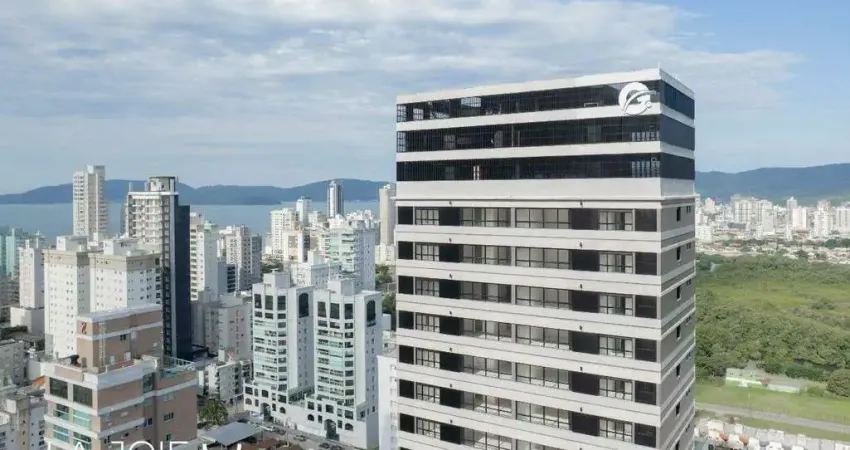 Apartamento com 3 quartos à venda na Rua 310, Meia Praia, Itapema