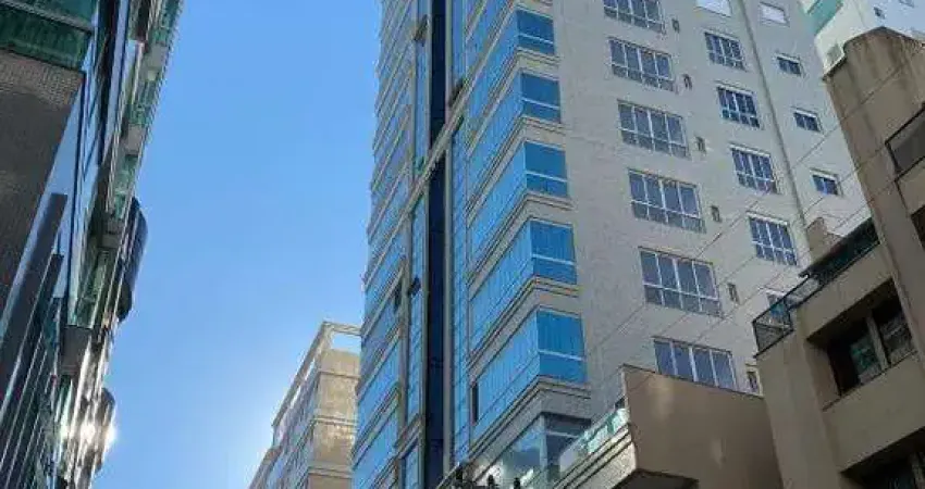 Apartamento com 3 quartos à venda na Rua 319, Meia Praia, Itapema