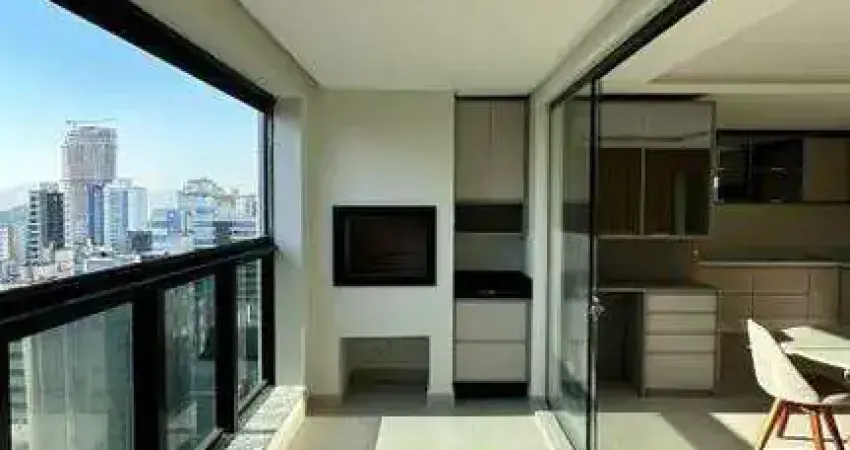 Apartamento com 3 quartos à venda na Rua 240, Meia Praia, Itapema