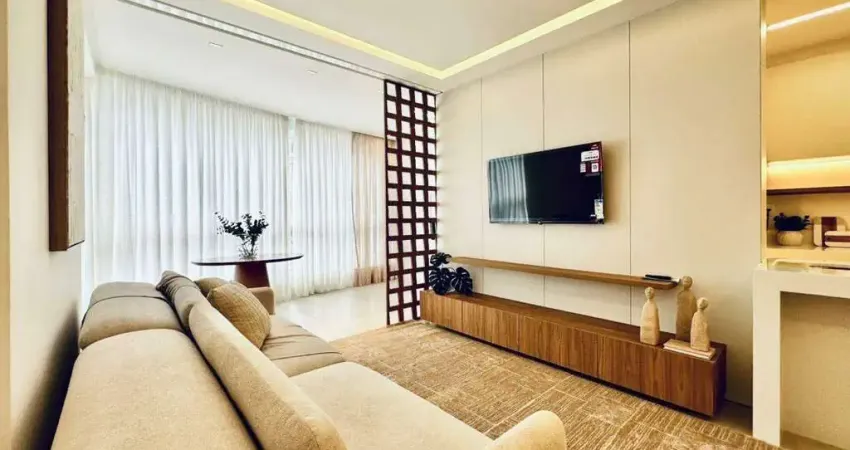 Apartamento com 3 quartos à venda na Rua 207, Meia Praia, Itapema