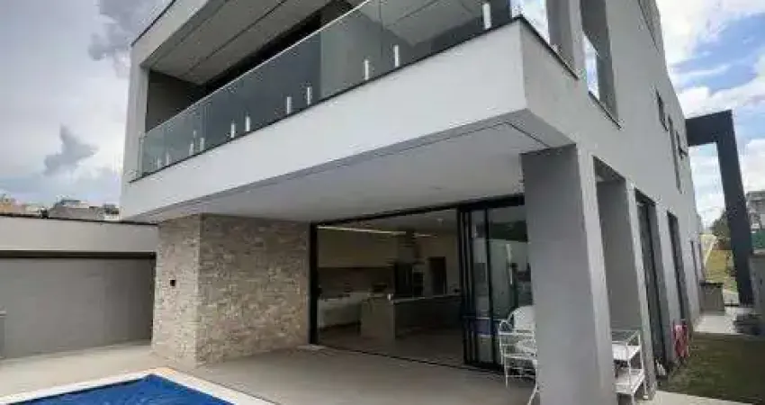 Linda casa no Condomínio de Alto Padrão Brisas de Jundiaí