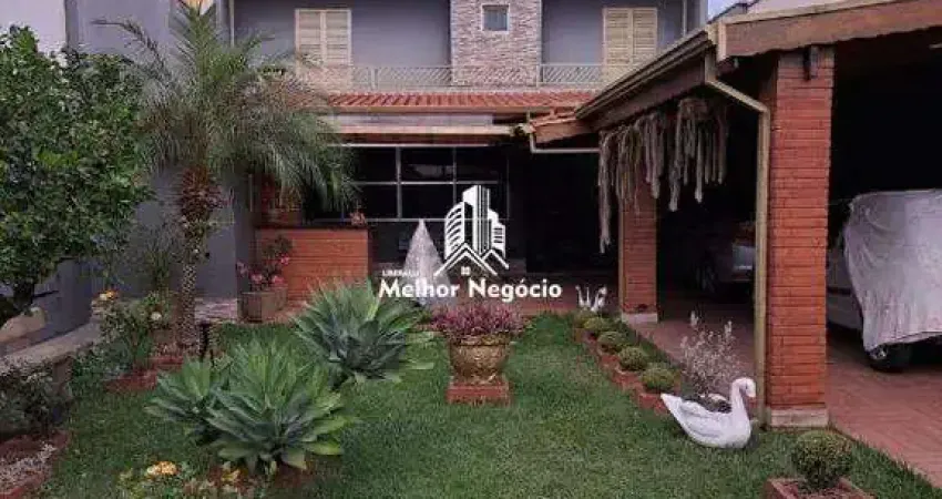Casa á venda com 3 dormitórios sendo 1 suíte no Parque Via Norte, em Campinas, SP.