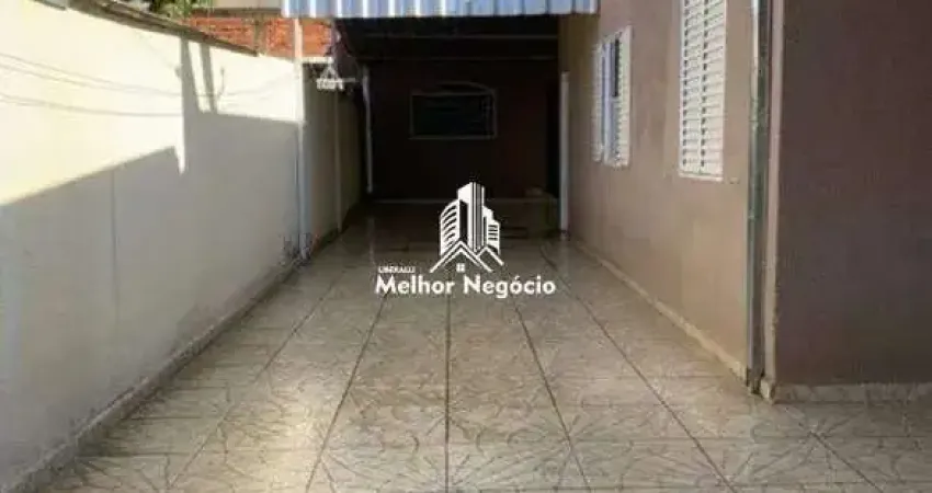Casa á venda com 4 dormitórios no bairro Conjunto Habitacional Angelo Tomazin, em Sumaré, SP.