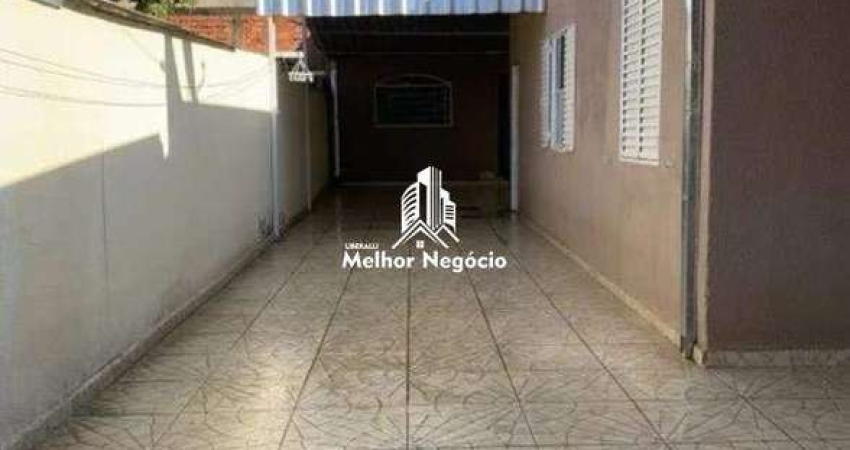 Casa á venda com 4 dormitórios no bairro Conjunto Habitacional Angelo Tomazin, em Sumaré, SP.