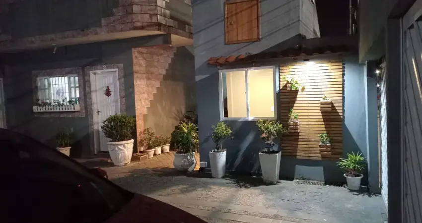 Sobrado completo 350 mil 2 dormitórios av caiçaras jardim las palmas guarujá