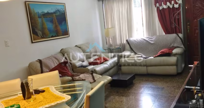 Casa à venda com 305m², 3 quartos e 4 vagas