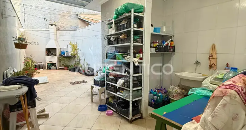 Casa Grande com área Gourmet de 128m, 3 Suítes e 4 Vagas