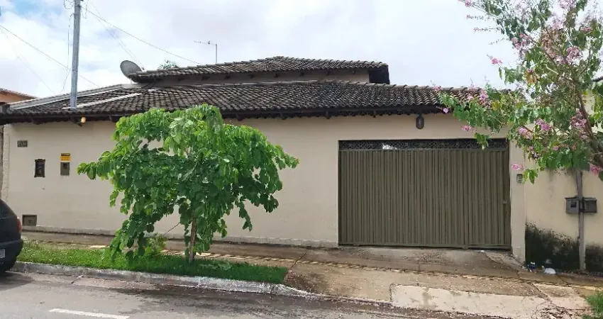 Casa com 4 quartos à venda na Avenida Genésio de Lima Brito, Sn, Jardim Balneário Meia Ponte, Goiânia