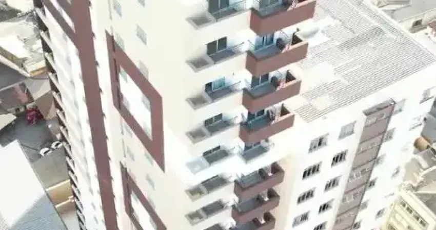 Viva e Lucre: Apartamento Mobiliado no Coração de Curitiba!
