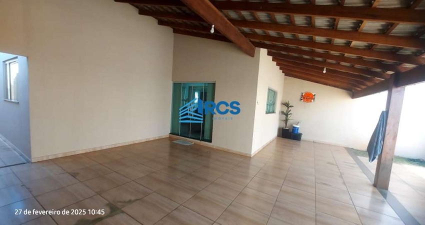 Casa para Venda em Uberlândia, Segismundo Pereira, 3 dormitórios, 1 suíte, 2 banheiros, 4 vagas