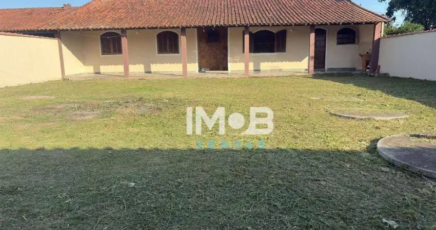 Casa com 2 dormitórios à venda, 110 m² por r$ 250.000 - rua do fogo - são pedro da aldeia/rj