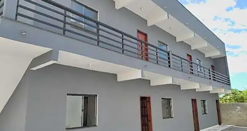 Loft com 1 dormitório para alugar, 25 m² por r$ 1.200,00/ano - jardim olinda - cabo frio/rj