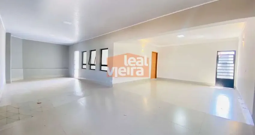 Casa com 3 quartos à venda no Jardim Marília, Marília 