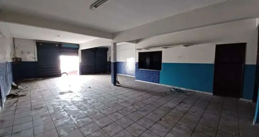 Bernardo vieira-rua principal-ponto comercial-02 pisos. c/duas casas anexo. r$ 600 mil. não financia