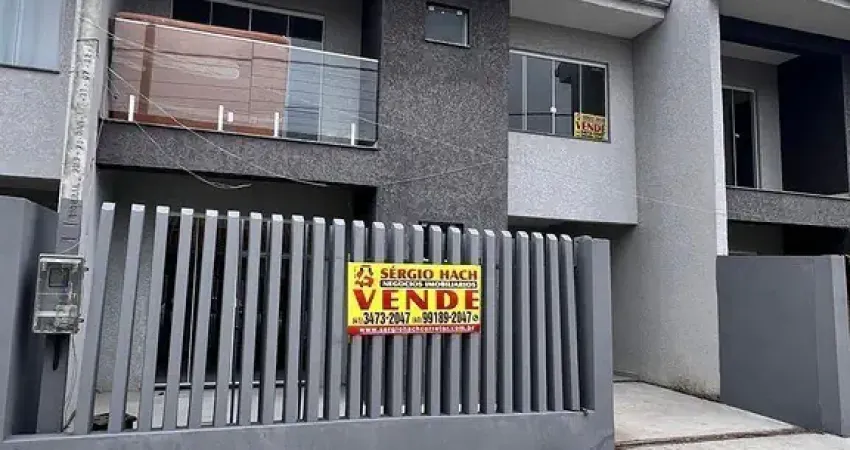 Casa com 3 quartos à venda na Avenida Paranaguá, 612, Centro, Matinhos