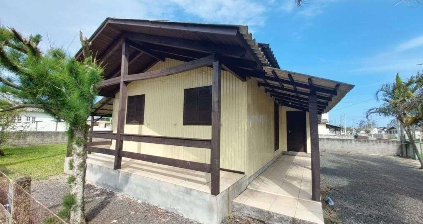 ÓTIMA OPORTUNIDADE CASA  À VENDA EM BALNEÁRIO ARROIO DO SILVA 