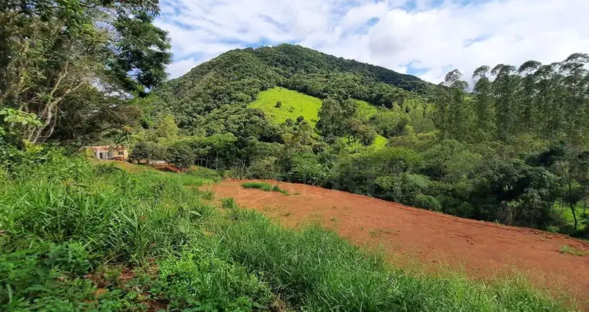 Terreno à venda na Zona Rural, Caldas 