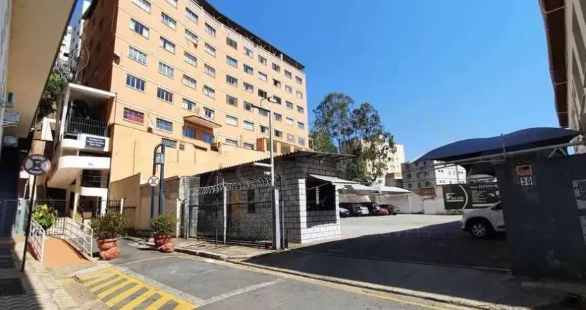 Kitnet / Stúdio à venda no Centro, Poços de Caldas