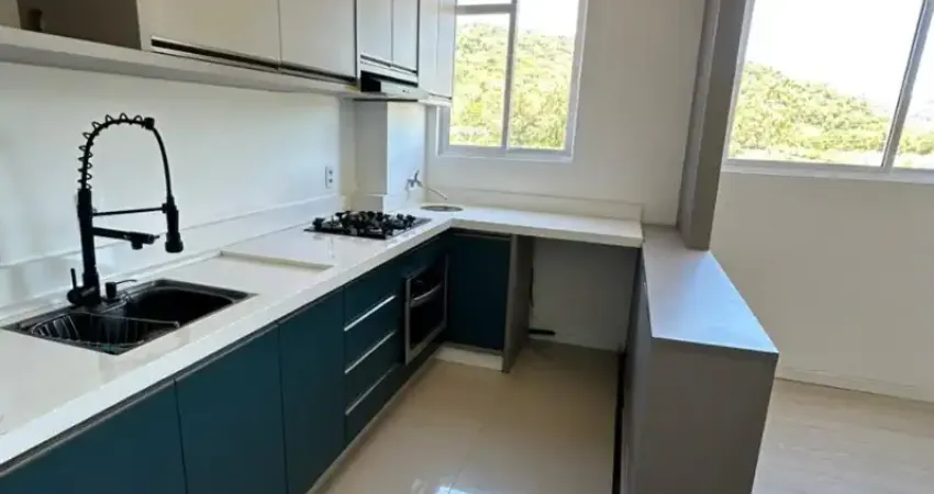 Apartamento funcional próximo ao centro da itajaí e da principal entrada da cidade