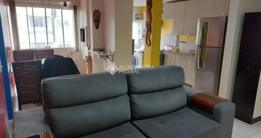 Apartamento com 2 quartos à venda na Rua Mura, 288, Guarujá, Porto Alegre