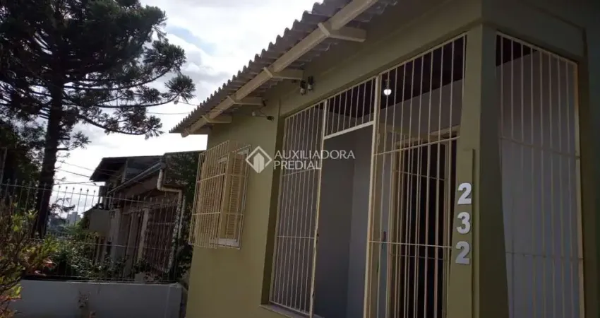 Casa com 4 quartos à venda na Rua Doze de Outubro, 232, Partenon, Porto Alegre