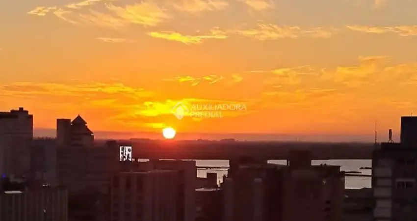 Apartamento com 2 quartos à venda na Avenida Cristóvão Colombo, 508, Floresta, Porto Alegre