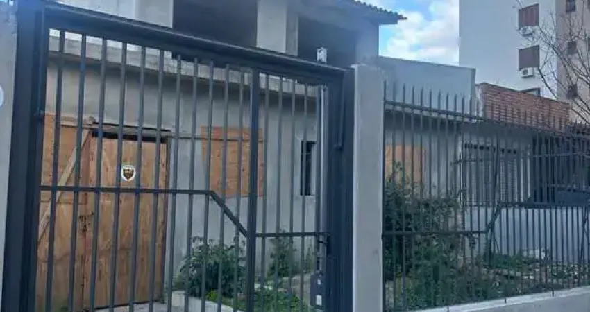 Casa com 2 quartos à venda na Rua Azevedo Sodré, 300, Passo da Areia, Porto Alegre