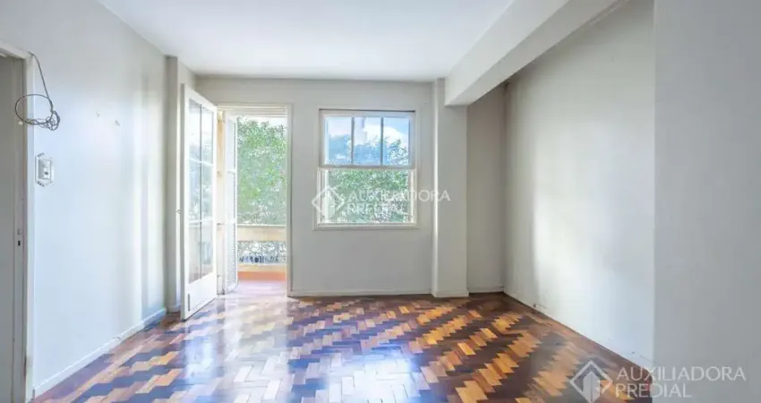 Apartamento com 2 quartos à venda na Rua Duque de Caxias, 1350, Centro Histórico, Porto Alegre