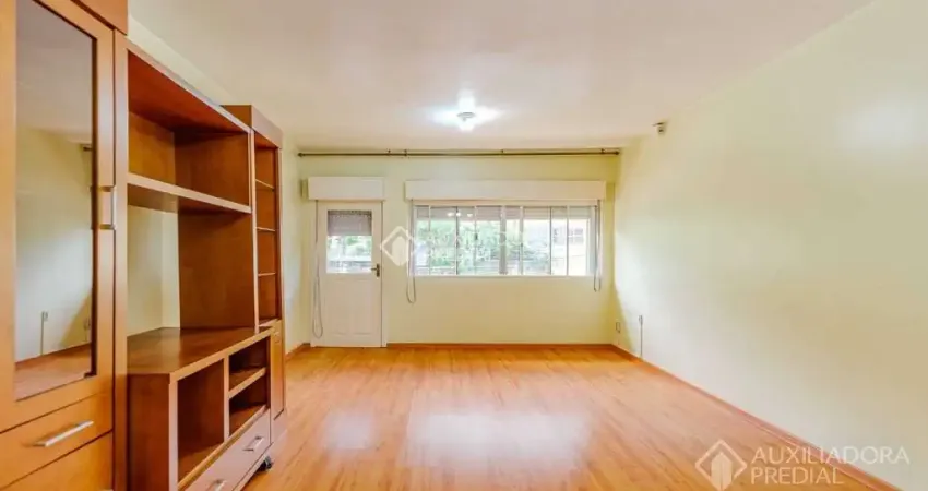 Apartamento com 3 quartos à venda na Avenida Niterói, 459, Medianeira, Porto Alegre
