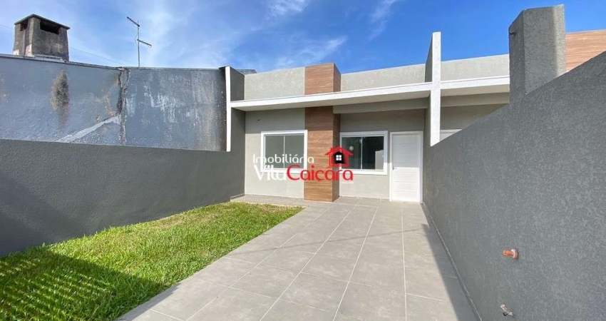 Casa nova com 3 quartos e piscina em Matinhos