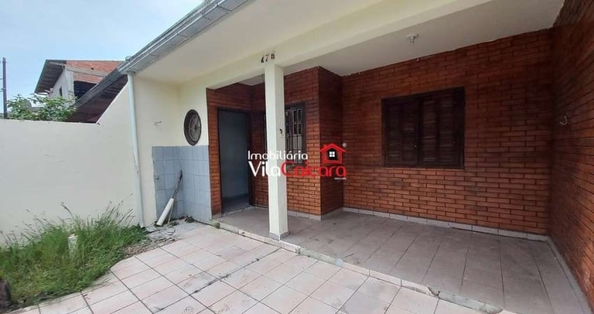Casa faixa mar com 2 quartos no Balneário Ipanema