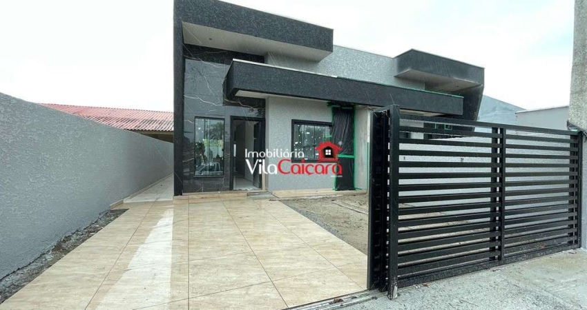 Casa Á Venda Com Piscina e Suíte Faixa Mar PR