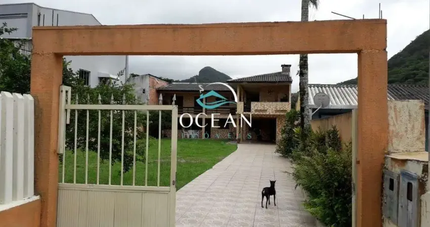 Casa com 3 quartos à venda no Tabuleiro, Matinhos 