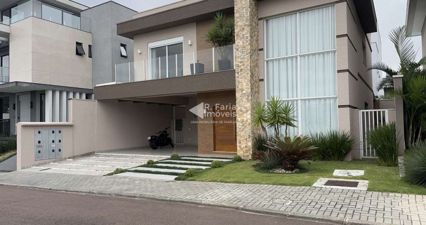 Casa em condomínio fechado com 3 quartos à venda no Uberaba, Curitiba 